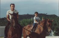 Fotografia de Ramalho Eanes com o seu filho Miguel