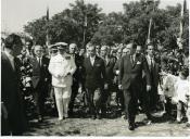 Fotografia de em Loulé, por ocasião da visita oficial realizada ao Algarve, de 11 e 14 a julho de 1965