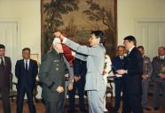 Condecoração ao Gen. Roders