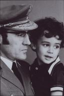 Fotografia de Ramalho Eanes com o filho Manuel