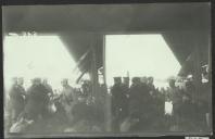 Fotografia de António José de Almeida, em Pedrouços (Lisboa), assistindo ao 19º Concurso Nacional de Tiro 