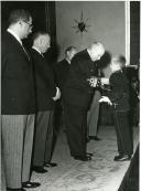 Fotografia de Américo Tomás na abertura do ano letivo do Colégio Militar