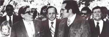 Fotografia de Ramalho Eanes com Vitorino Nemésio e David Mourão Ferreira