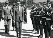 Passagem de revista a militares da Guarda Nacional Republicana