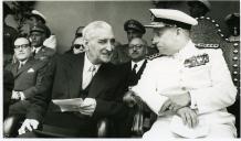 Fotografia de Américo Tomás na cerimónia da comemoração do 28 de Maio de 1926