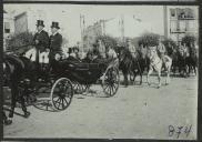 Fotografia de Manuel de Arriaga durante as comemorações do 4º aniversário da implantação da República