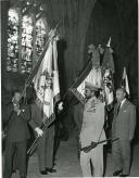 Fotografia de Marcelo Matias e Hailé Salassié I, por ocasião da sua visita de Estado a Portugal, no Mosteiro da Batalha, na Batalha.