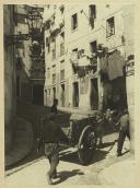 Fotografia de uma rua do Bairro de Alfama