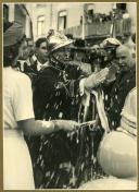 Fotografia inserida no álbum "Festas comemorativas do 50.º aniversário da Associação de Beneficiência Serviço Voluntário de Incêndios" 
