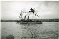 Fotografia do navio hidrográfico Aviso de 2ª Classe “Cinco de Outubro” da Marinha Portuguesa