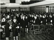 Fotografia de Américo Tomás no Instituto de Odivelas na abertura do ano letivo