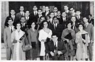 Fotografia de Maria Manuela Duarte Neto Portugal com os colegas de curso