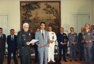 Condecoração ao Gen. Roders