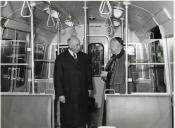 Fotografia de Américo Tomás, na inauguração do Metropolitano de Lisboa