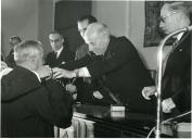 Fotografia de Américo Tomás na abertura do ano letivo da Universidade Técnica de Lisboa