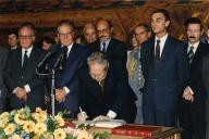 Tomada de posse do XII Governo