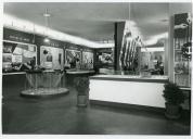 Fotografia duma das salas da exposição permanente no Museu da Marinha