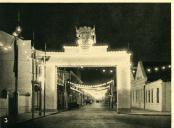 Anexo ao álbum da Viagem Presidencial à África em 1939 - cortejo alegórico - festival nocturno - iluminações em Lourenço Marques