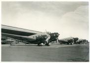 Fotografia de uma frota de três Junkers Ju 52 