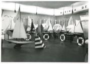 Fotografia duma das salas da exposição permanente no Museu da Marinha