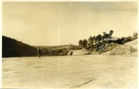 Fotografia das obras de construção da Barragem de Miranda