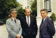 Condecoração ao Gen. Roders