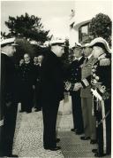 Fotografia de Américo Tomás, por ocasião da abertura solene do ano lectivo da Escola Naval, no Alfeite em Almada.