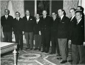 Fotografia de Américo Tomás no Palácio Nacional de Belém, recebendo em audiência a comitiva para a visita oficial ao distrito da Guarda
