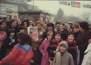 Fotografia de apoiantes de Ramalho Eanes