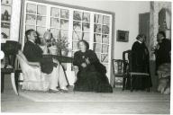 Fotografia tirada por ocasião da encenação da peça de teatro "Sabina Freire", da autoria de Manuel Teixeira Gomes