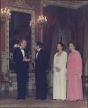 Fotografia de Ramalho Eanes com Manuela Ramalho Eanes, Giscard d'Estaing e Anne-Aymone Sauvage de Brantes