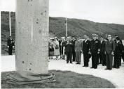 Fotografia de Américo Tomás na inauguração da Barragem da Bravura em Odiáxere