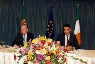 Visita de Charles Haughey a Portugal