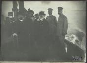 Fotografia de Bernardino Machado em Alcântara para assistir à partida do Corpo Expedicionário Português para França