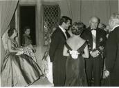 Fotografia de Américo Tomás, por ocasião do Banquete que ofereceu às autoridades locais aquando da inauração das obras de restauração do Paço dos Duques de Bragança, em Guimarães.