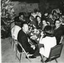 Fotografia de Américo Tomás por ocasião de um evento, onde foi oferecido um jantar e também, durante o qual, atuaram vários grupos de Ranchos Folclóricos