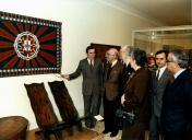 Fotografia de Ramalho Eanes com Ferrer Correia, Azeredo Perdigão e Madalena Perdigão