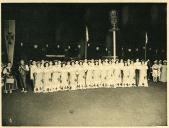 Anexo ao álbum da Viagem Presidencial à África em 1939 - cortejo alegórico - festival nocturno - iluminações em Lourenço Marques