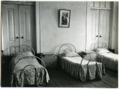 Fotografia de um dos quartos da residência do Apostolado do Mar, na Rua da Junqueira, em Lisboa