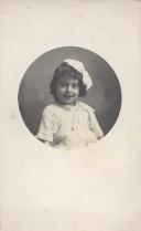 Fotografia de Maria Helena Martin Monteiro de Barros quando era criança