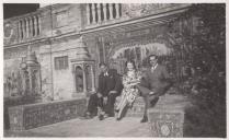 Fotografia de António de Spínola e Maria Helena Martin Monteiro de Barros durante uma visita a Almeria