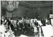 Fotografia de Óscar Carmona, no Palácio de Queluz, durante a festa oferecida pelo Chefe do Estado aos oficiais da 12ª Esquadra norte-americana por ocasião da sua visita a Lisboa